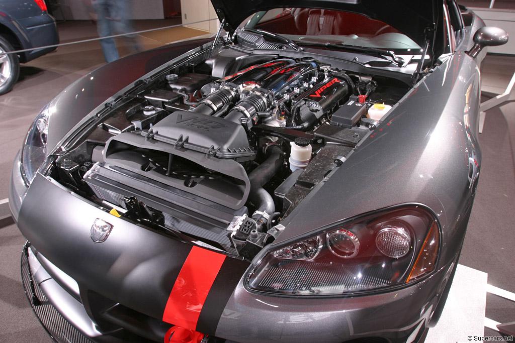 2008_Dodge_Viper_SRT10_Mopar_Coupe_3